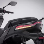 maxi-scooter VOGE SR4 MAX 350cc détail